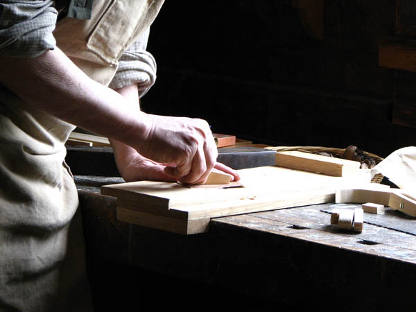 Nuestra <strong>carpintería de madera en  Rojales</strong> es una empresa de <strong>herencia familiar</strong>, por lo que  contamos con gran <strong>experiencia </strong>en la profesión.